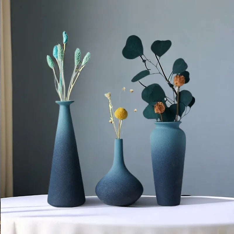 Gradient Ceramic Minimalist Vase