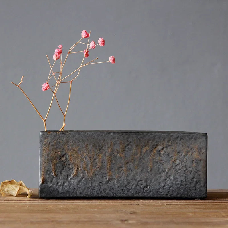 Japanese Wabi-Sabi Rough Pottery Vase