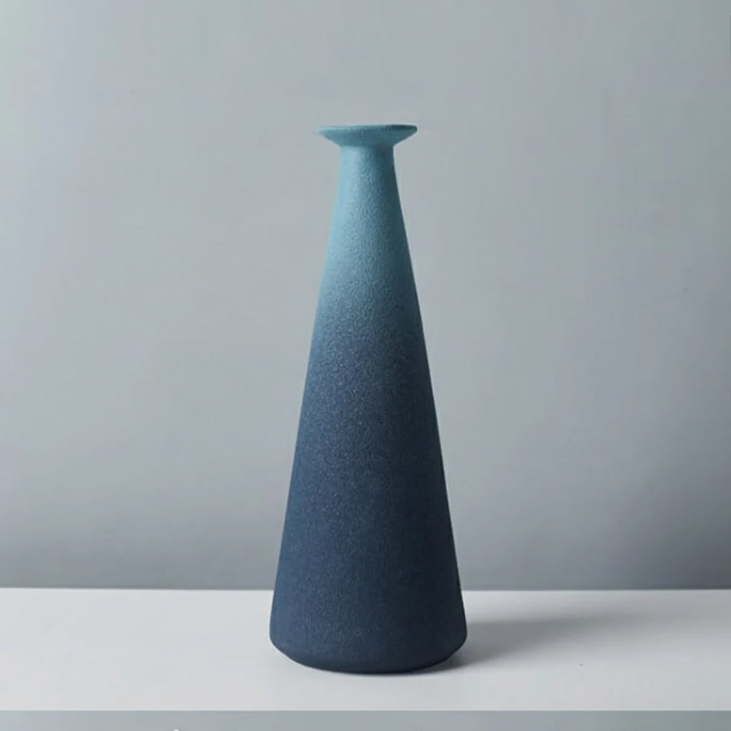Gradient Ceramic Minimalist Vase