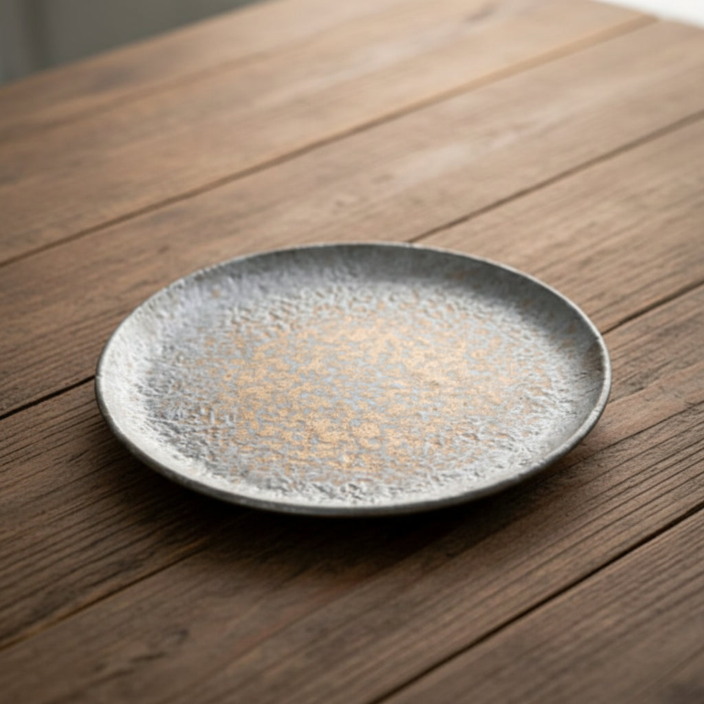 Stoneware Hammered Texture Dinner Plate